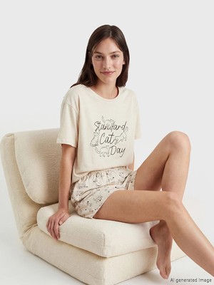 Lcw Dream Karışık Bisiklet Yaka Baskılı Kadın Şortlu Pijama Takımı