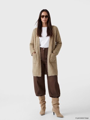 LC Waikiki Lcw Everyday Bej Şal Yaka Ekose Kadın Triko Pelüş Hırka