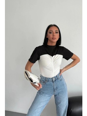 Ded Collection Kadın Iki Renkli Göğüs Büzgü Detaylı Bisiklet Yaka Penye Tshirt