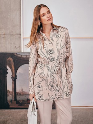 LC Waikiki Lcwaıkıkı Classic Ekru Çiçekli Saten Kadın Gömlek Tunik