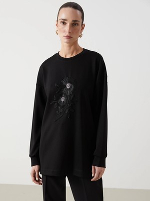LC Waikiki Lcwaıkıkı Classic Siyah Bisiklet Yaka Boncuk Işlemeli Kadın Sweatshirt Tunik