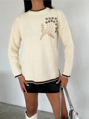 Ded Collection Kadın Göğüs Çiçek Nakışlı Triko Tunik