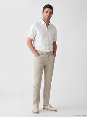 LC Waikiki Lcwaıkıkı Classic Bej Regular Fit Erkek Chino Pantolon