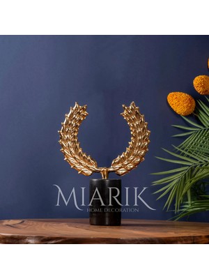 Miarik Design Dekoratif Mermer Kaideli Metal Çelenk Figürlü Dekoratif Obje Aksesuar