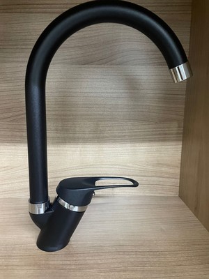 Kayra Grup Su Armatürleri Siyah lavabo Kısa Borulu