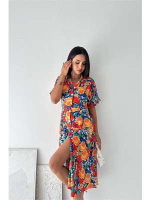 Neşeli Butik Kadın Kırmızı Gömlek Yaka Düğme Detaylı Çiçek Desen Kuşaklı Midi Boy Elbise NBK089