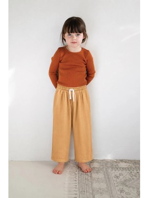 Organic Beli Fırfırlı Geniş Kesim Müslin Pantolon 1-8 Yaş Sundres