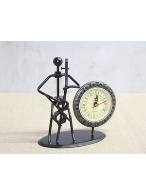 Metal Saatli Keman Çalan Müzisyen ALK4333
