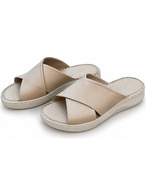 Patron Shoes Hakiki Deri Ortopedik Taban Çapraz Bantlı Kadın Terlik Günlük Konforlu Şık Tasarım