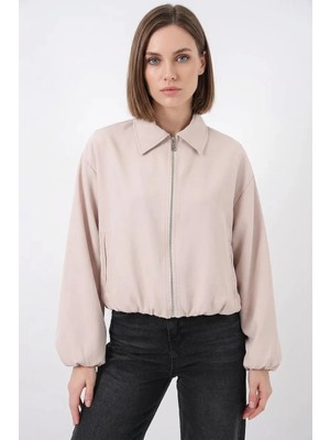 buğrahayalin Kadın Klasik Yaka Normal Fermuarlı Oversize Krem Ceket
