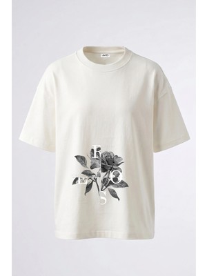 Anetos Black White Rose Tasarım Sırt Baskılı Pamuk Beyaz Oversize T-Shirt