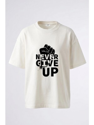 Anetos Never Give Up_2 Tasarım Sırt Baskılı Pamuk Beyaz Oversize T-Shirt