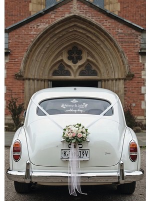 Lora Wedding Gelin Arabası Cam Yazısı İsme Özel 38cm Siyah | Çiçek Desenli, “Wedding Day” ve İsimleriniz Yazılı Düğün, Nikah, Nişan İçin Araba Cam Yazısı Sticker, Folyo, Vinil
