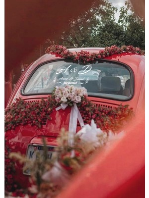 Lora Wedding Gelin Arabası Cam Yazısı İsme Özel 38cm Altın | Baş Harfli “Just Married” ve İsimleriniz Yazılı Düğün, Nikah, Nişan İçin Araba Cam Yazısı Sticker, Folyo, Vinil