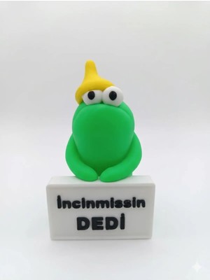 3Dikili Design Komik Mesajlı Minideli Figür Masa Süsü – Sevgiliye ve Arkadaşa Eğlenceli Hediye