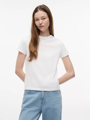 Tommy Hilfiger Kadın Normal Kalıp Yuvarlak Yakalı Logo Imzalı Pamuklu Kısa Kollu Beyaz T-Shirt DW0DW22905-YBL