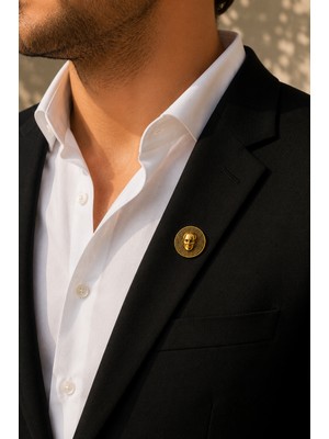 Herşey Nota Atatürk Büst Gold Renk Rozet Unisex Yaka Aksesuarı