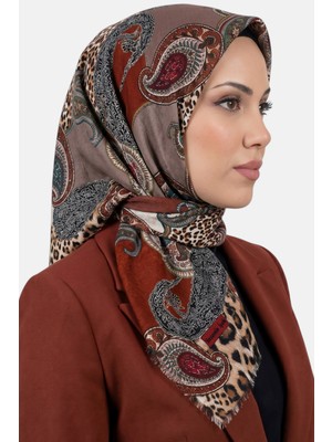 Hadiora Kadın Vizon Kırmızı Leopar ve Paisley Desenli Flamlı Eşarp