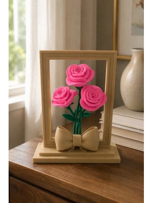My Craft 3D Fiyonklu Çerçeve Içinde 3 Gül Figürlü Dekoratif Biblo Sevgiliye Anneye Öğretmene Hediye Masa Raf Süsü