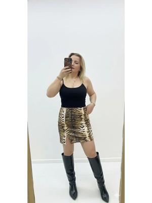 Fırfır Moda Yırtmaçlı Deri Etek