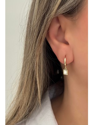 Nuva Atelier Mini Kare Taşlı Küpe