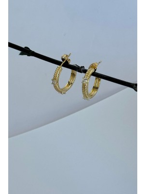 Nuva Atelier Taş Detaylı Halka Küpe