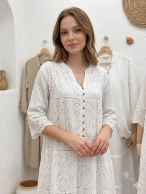 Meltem Collection Fisto ve Düğme Detaylı Müslin Elbise