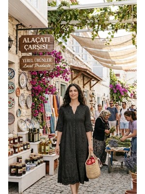 Meltem Collection Fisto ve Düğme Detaylı Midi Elbise