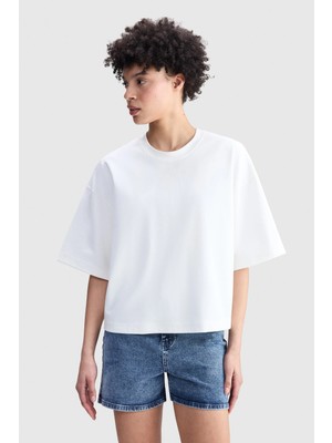 Ecko Unltd. Ecko Red Skylar Oversize Boxy Bisiklet Yaka Baskılı Kadın Beyaz Tshirt