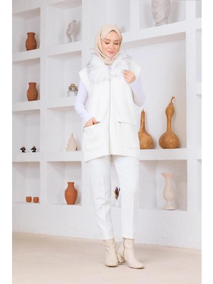 Esma Gündoğdu Kürklü Angora Yelek Ekru