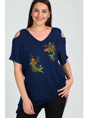 Curvy Trend Büyük Beden Koi Fish Baskılı Omuzu V Pencere Kısa Kol Bluz