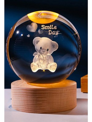 MiraLive Dekoratif Ayıcık Tasarımlı Ahşap Altlıklı Işıklı Cam Küre Cam 6 cm Ahşap 2 cm