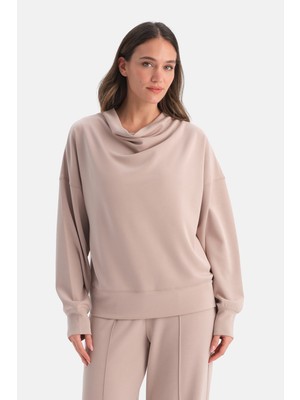 Dagi Sütlü Kahve Dökümlü Yaka Sweatshirt