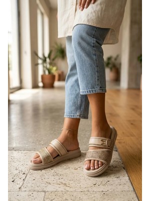 Shoetek Leyde Kadın Terlik Çift Bantlı Tokalı Düz Taban Bej Deri