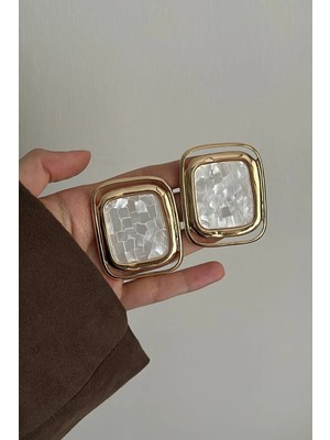 OkkoStore Beyaz Mineli Büyük Kareli 2'li Küpe