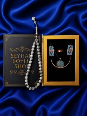 Seyhan Soylu Shop - Özel Tasarım Kitap Kutulu Kadın Bakır Takı Seti ve Tesbih Kombini - Kolye Küpe Bileklik Yüzük 5 Parça Otantik Şık Hediyelik - Doğum Günü Yıl Dönümü Anneler Günü