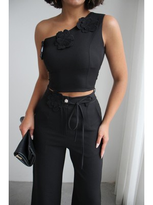 Ded Collection Kadın Çiçek Detaylı Tek Omuz Crop Bluz & Yüksek Bel Bol Paça Pantolon Takım