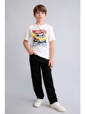 DeFacto Regular Fit Gabardin Düz Paça Siyah Pantolon Erkek Çocuk G4614A826SM