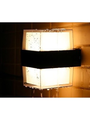 Odea Prizma LED Aplik 12 Watt Gün Işığı 3200K Iç Mekan ve Dış Mekan Cata Bora LED Aplik IP54          [enerji Sınıfı A]