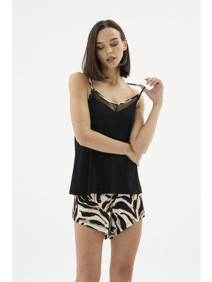 Sevim Kadın Tül Detaylı Ince Askılı Zebra Desenli Şortlu Pijama Takımı C1T1N771