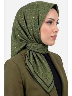 Hadiora Kadın Açık Haki Nokta Desenli Dikişli Yazma