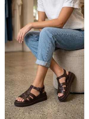 Shoetek Estafra Kadın Sandalet Bilekten Bağlı Çapraz Bantlı Kahverengi Deri