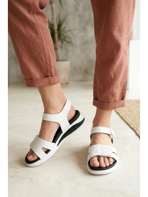 Shoetek Hesva Kadın Sandalet Bilekten Bantlı Beyaz Deri