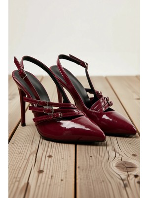 Benerly Kadın Sivri Burun Ince Topuklu Slingback Ayakkabı Tokalı Bantlı Detaylı Günlük Rahat Modern Şık