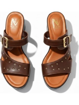 Ne&Ve Shoes Kahve Deri Pim Detaylı Tokalı Kadın Takunya Terlik