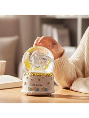 Keyfim Shop Unicorn Dönen Büyük Boy Püskürmeli Işıklı Müzikli Kar Küresi