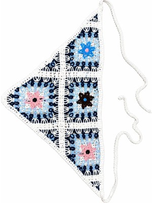 Sibel Günay Butik El Örgüsü Çiçek Motifli Üçgen Saç Bandanası – Bohem Yazlık Bandana