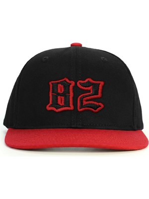PataCute 82 Numara Snapback Şapka