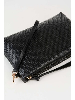 Vivaq Kadın Bellis Örgü Siyah Astarlı Suni Deri Bilek Askılı Portföy El ve Clutch Çanta