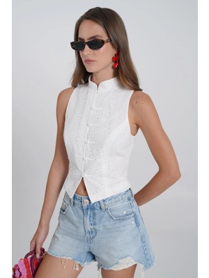 Thalure Kadın Beyaz Fisto Işlemeli Slim Fit Yelek